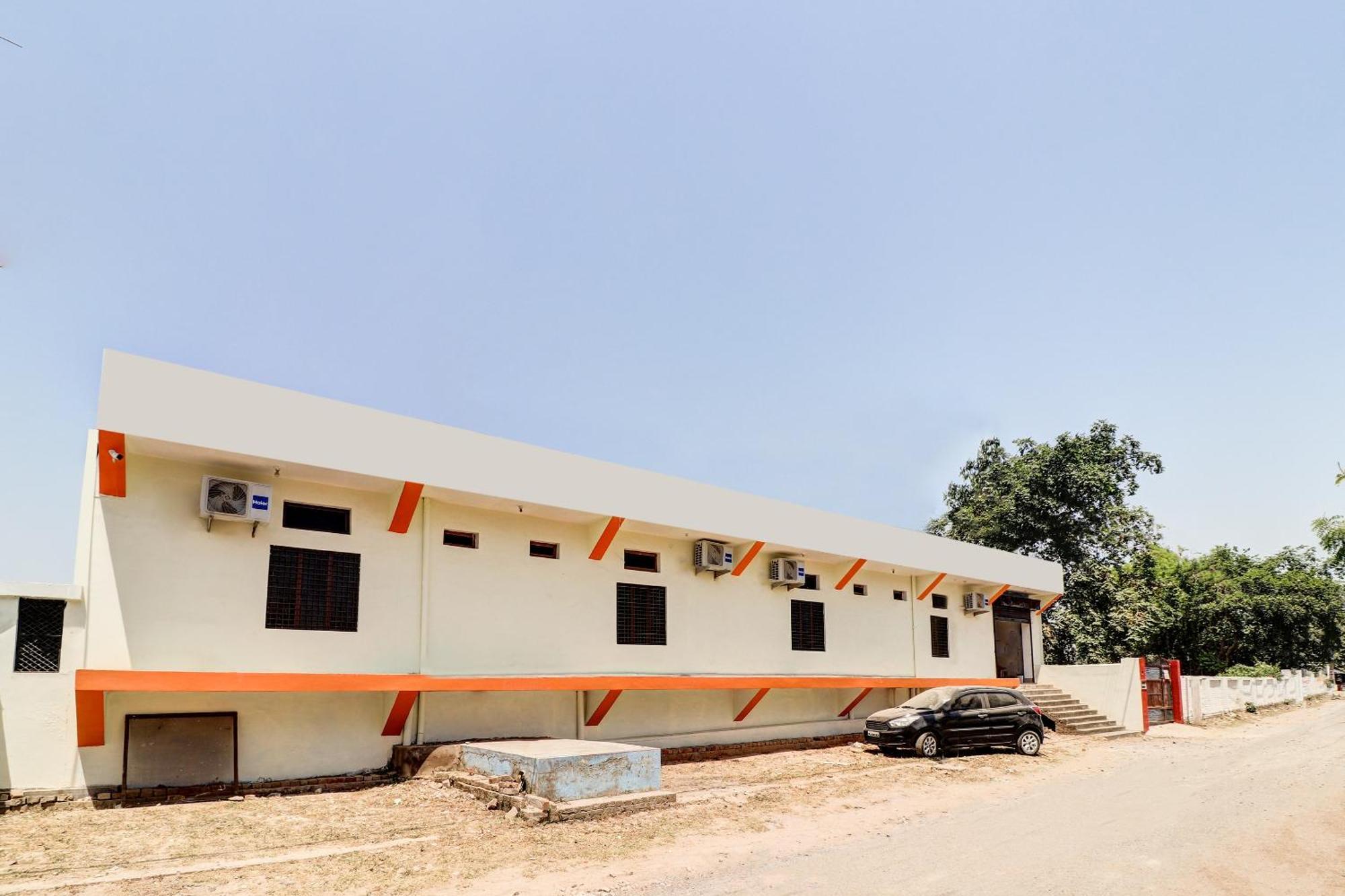Hotel O Star City Hotel Ayodhya Exterior foto