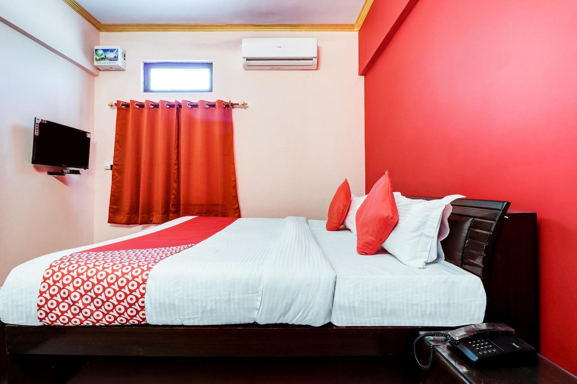 Hotel O Star City Hotel Ayodhya Exterior foto